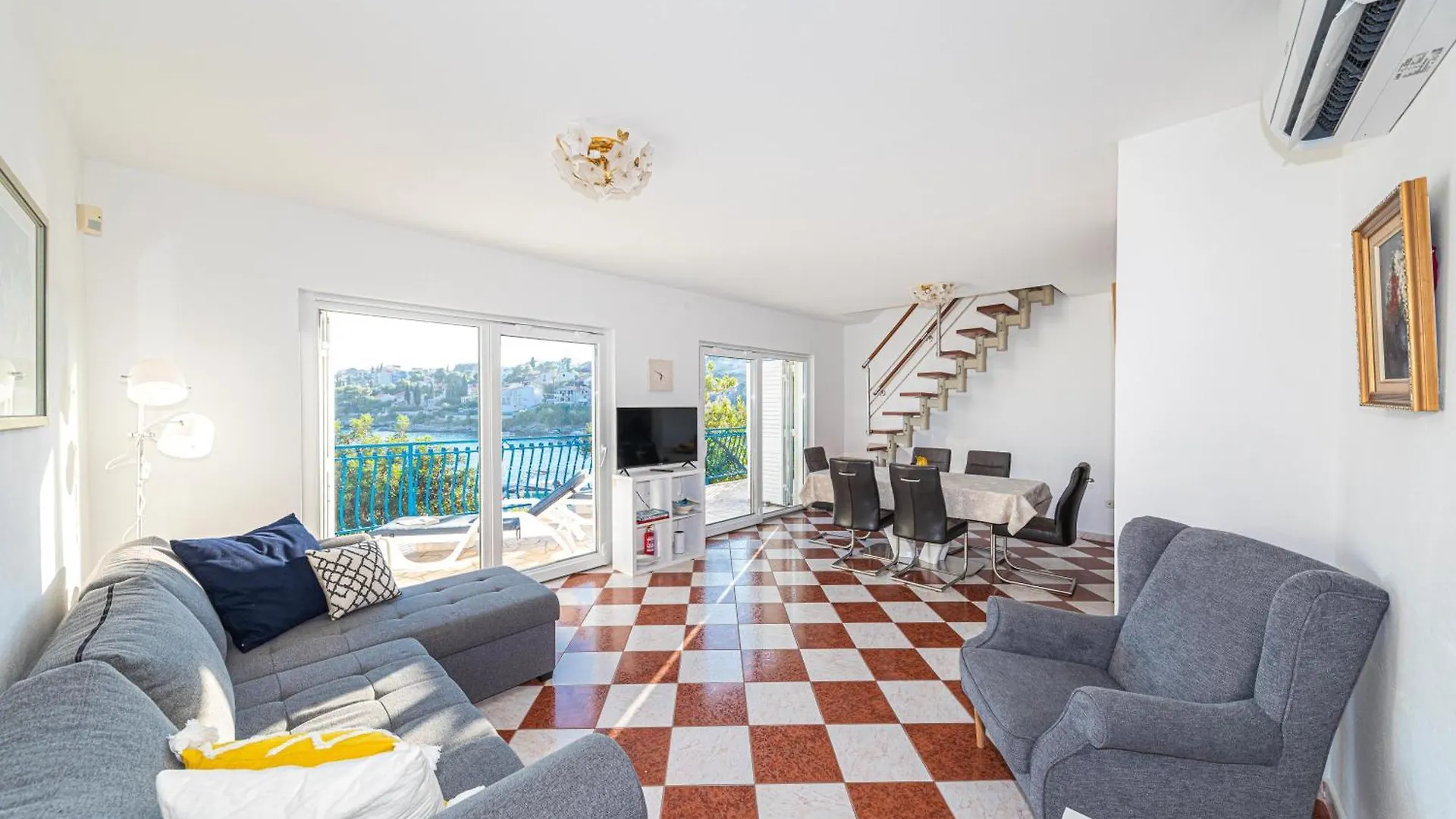 Residence Summer By The Sea Trogir Tatil Evi
